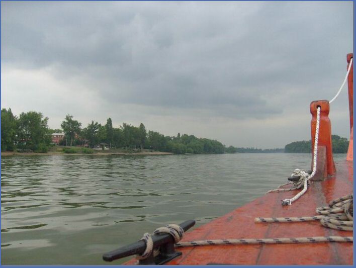 S7302066.jpg